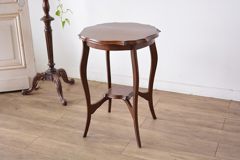 12231738_5c1f498ae56ec