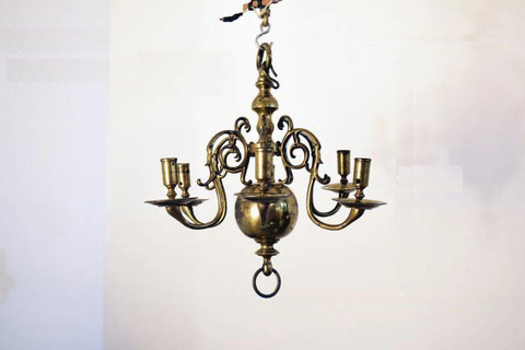 01281726_5c4ebca39a5f7