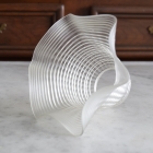 波打つような美しいラインが印象的なペンダントランプ【1805】