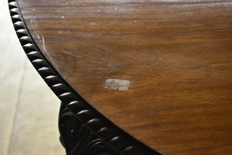 ds44-8　テーブル