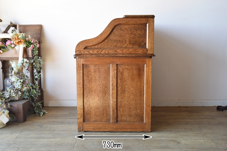 木目が美しいオーク材のスモールロールトップデスク【d83】