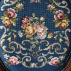 プチポワン生地が素晴らしいウォールナットサロンチェア【c317-2】