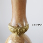 大理石に欠けがあります。