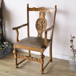 c191-5　オークアームチェア