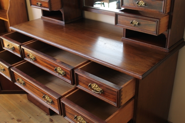 ドレッサー　1555