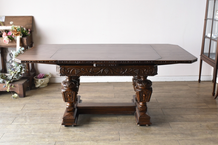 パルテノン アンティーク / 1920年代英国アンティークの風格 重厚な