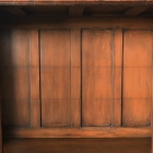 ウォールナットの化粧張りが美しいガラスキャビネット【k147】