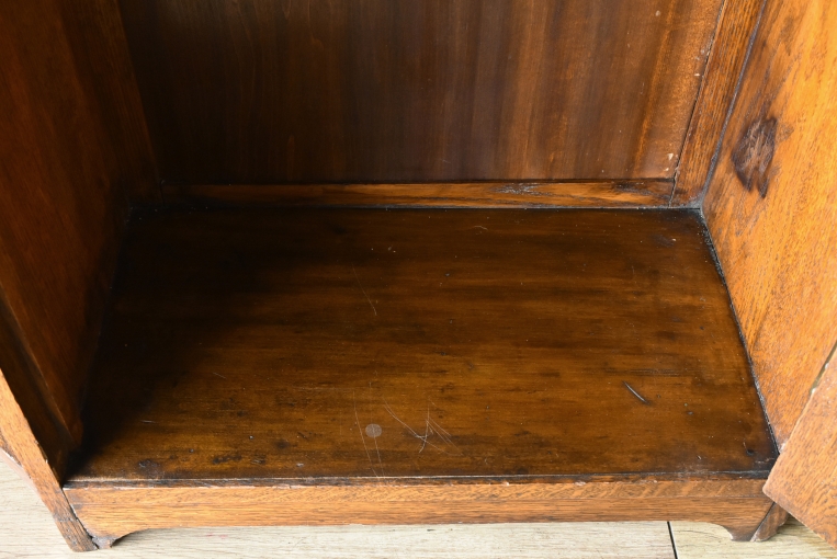 cw34　オークワードローブ