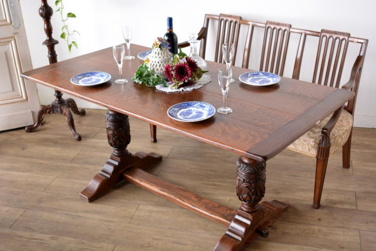 t14　ダイニングテーブル