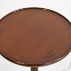 天板には象嵌が施されています。