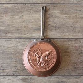 kz142　copper item