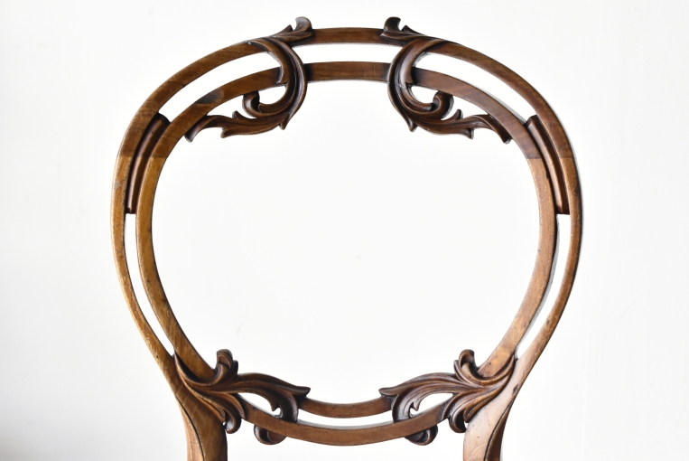 c266-2　バルーンバックチェア