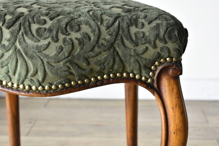 c266-2　バルーンバックチェア