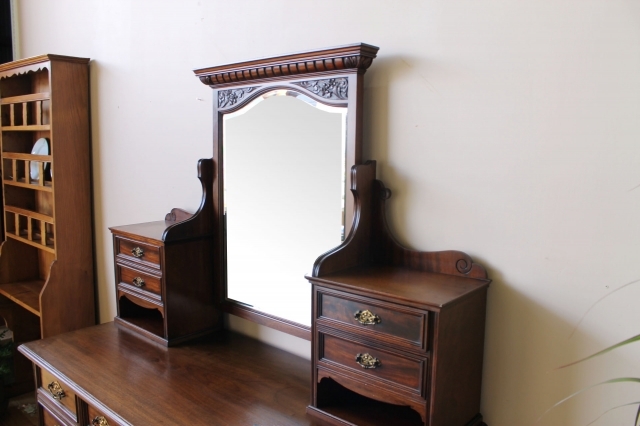 ドレッサー　1555