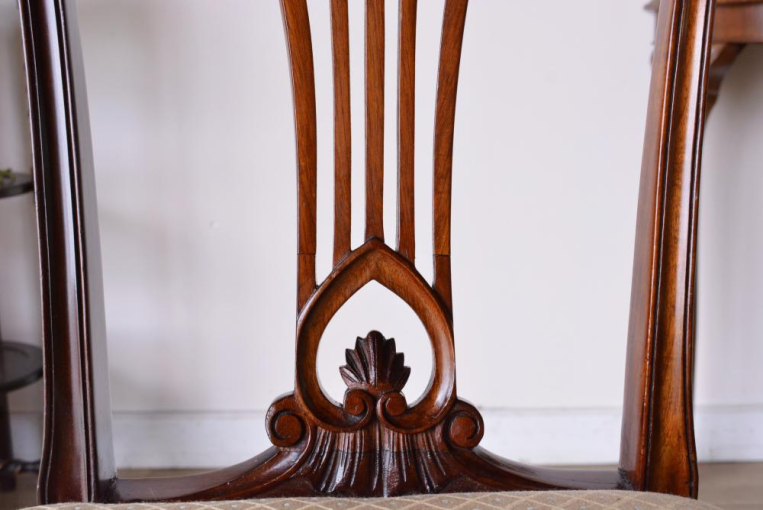 c253-2　クイーンアンチェア