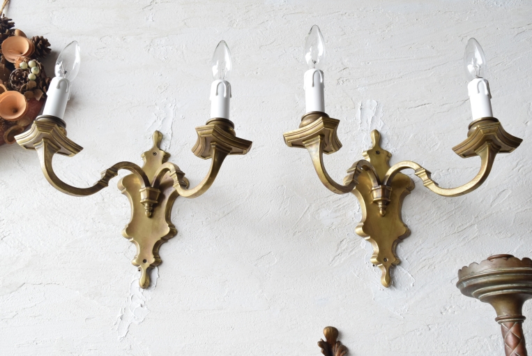 下から見上げた様子