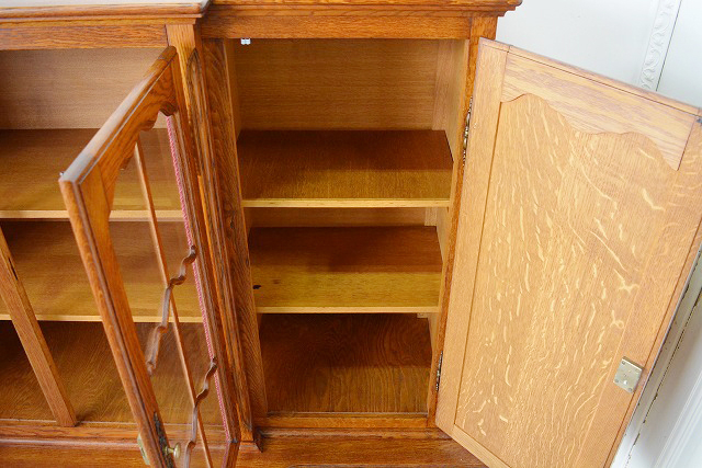 キャビネット　8350