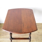 t152　バタフライサイドテーブル　