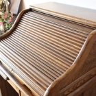 木目が美しいオーク材のスモールロールトップデスク【d83】