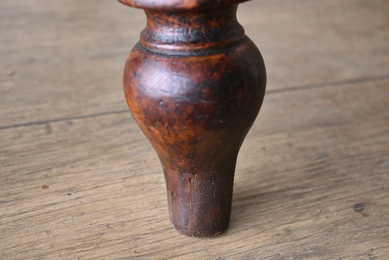 アンティークらしい味わいが魅力のダブルボウバックウィンザーアームチェア【c260-3】