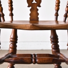 アンティークらしい味わいが魅力のダブルボウバックウィンザーアームチェア【c260-3】