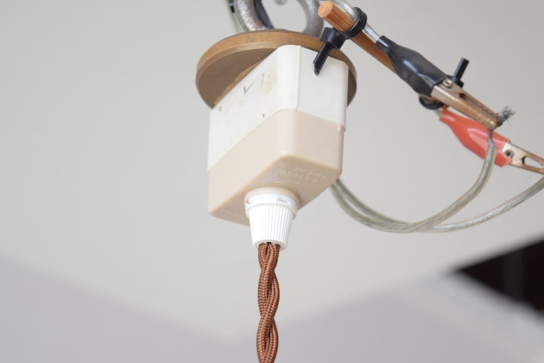 引掛けシーリング