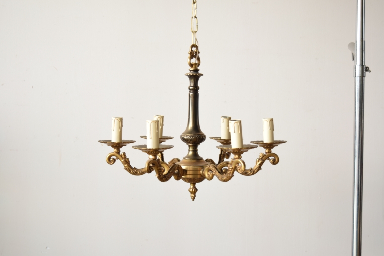 パルテノン アンティーク / 【修復前】時代を映すエレガンス、優美な