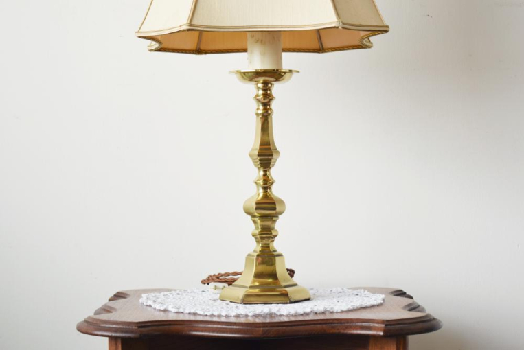 sl86　1灯式スタンドランプ(シェード付き)