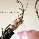 優美な真鍮の装飾とオパールセントの幻想、フレンチ1灯式ランタン【sy26】