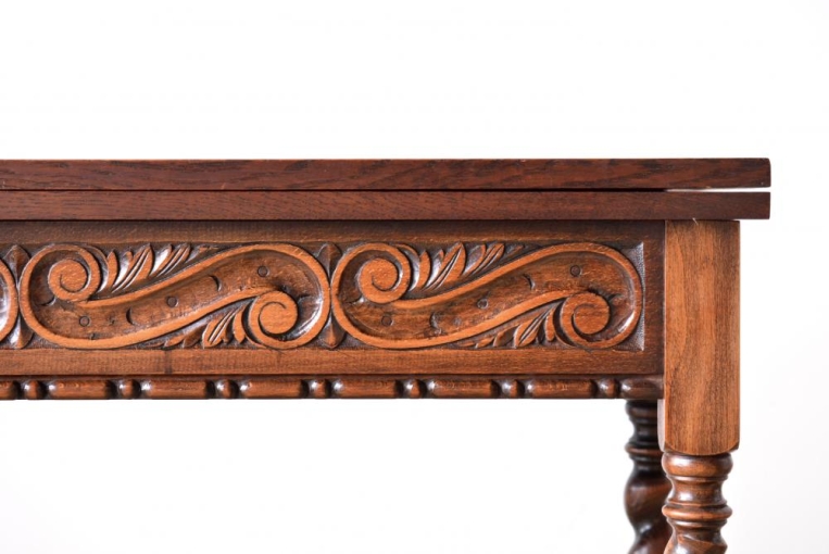 1220　ツイストカードテーブル　