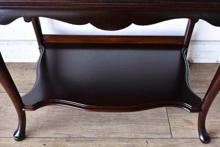 ヴィクトリアンスタイルの華やかなキャビネット【k186】