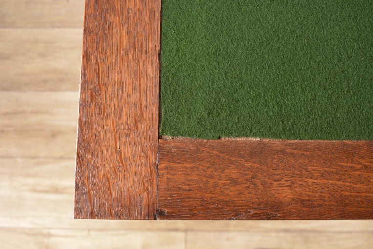 1220　ツイストカードテーブル　