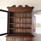 重厚な風格と実用性を兼ね備えたジョージアン様式のラージガラスキャビネット【k41】