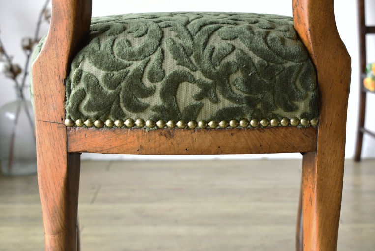 c266-3　バルーンバックチェア