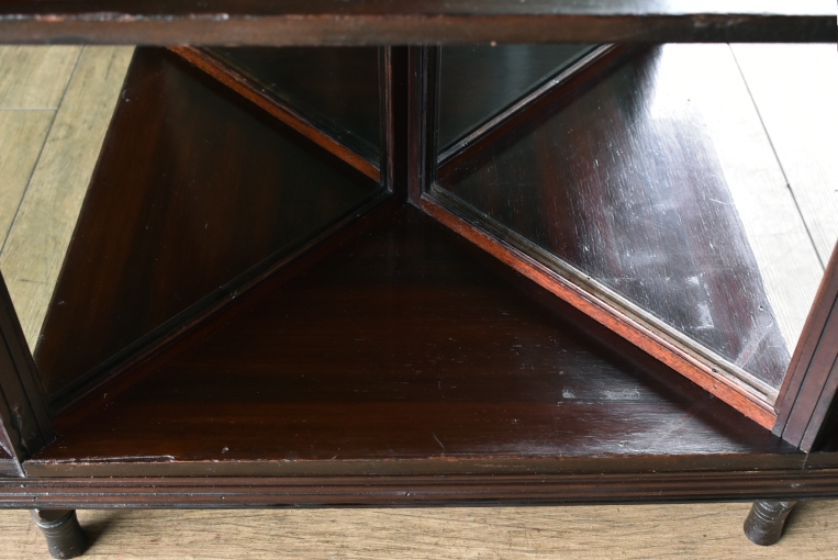 裏側がミラーバック収納になっている珍しいレザートップテーブル【fo237】