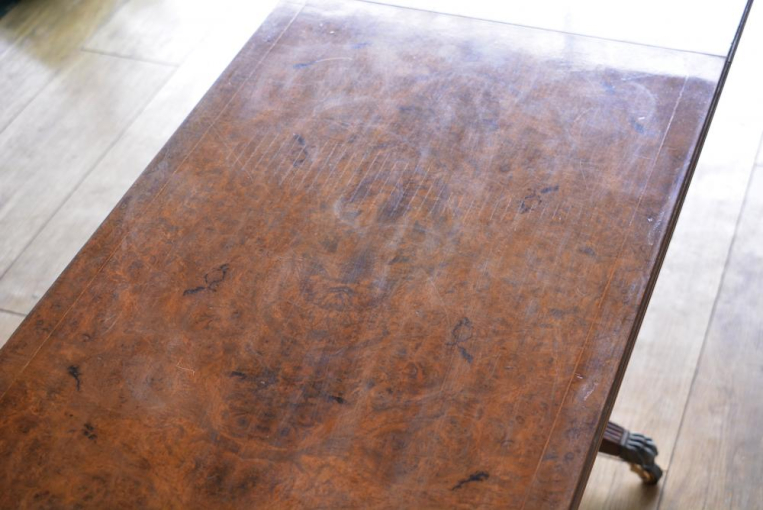 d55　バタフライローテーブル