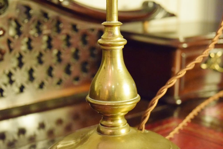 sl75　1灯式スタンドランプ(シェード付き)