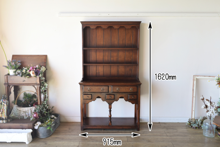 k153　Titchmarsh & Goodwin　カップボード