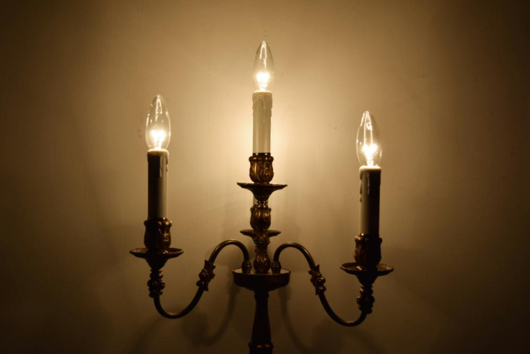 sl112　4灯式スタンドランプ