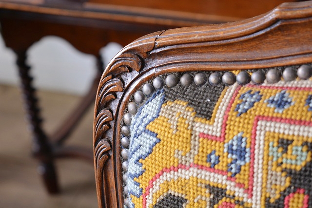 プチポワンアームチェア　c209