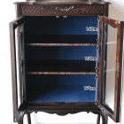 ヴィクトリアンスタイルの華やかなキャビネット【k186】