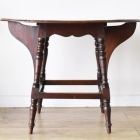 t152　バタフライサイドテーブル　