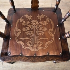 味わい深いスピンドルバックアームチェア【c307】