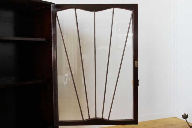 キャビネット　3556