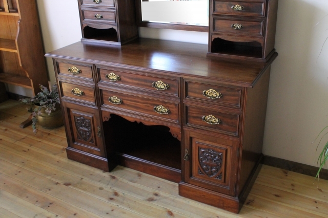 ドレッサー　1555