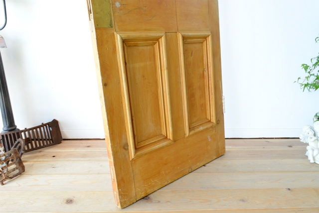 グリーンカラーが素敵なステンドグラスドア【6679】