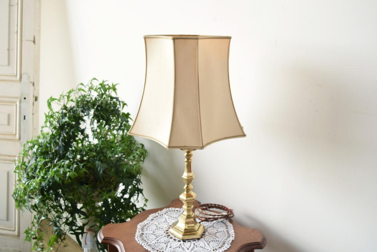 sl86　1灯式スタンドランプ(シェード付き)