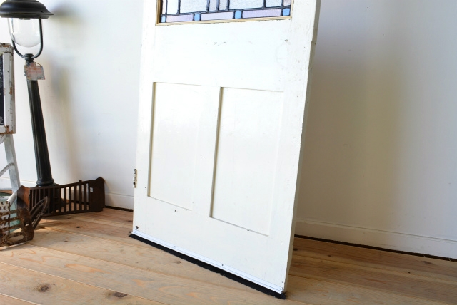 シンプルでキュートなステンドグラスドア【6681】