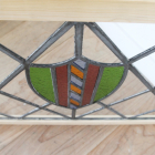 カラフルなガラスが用いられたステンドグラス【7738-C】