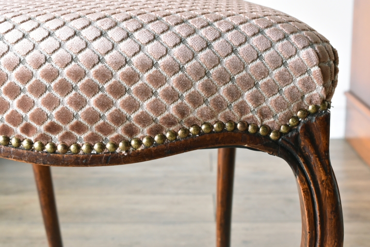 c271-1　バルーンバックチェア